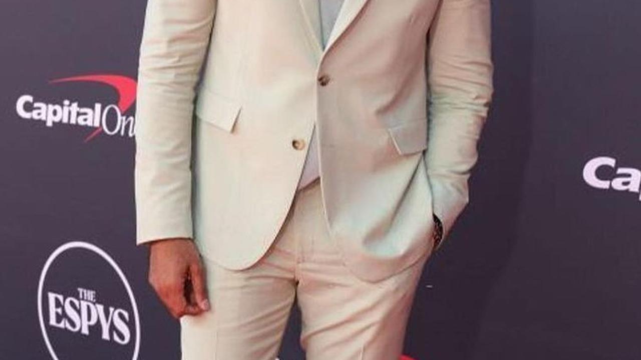 Hasan Minhaj <br>