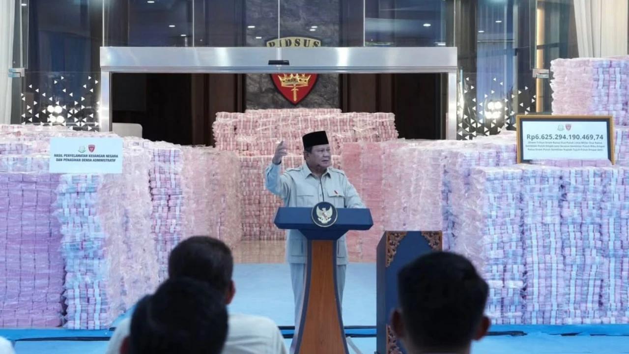 VIDEO: Emosi Prabowo Mendidih Depan Rp6,62 T Sitaan Kejagung "Kekayaan Kita Bocor, Bocor, Bocor!"