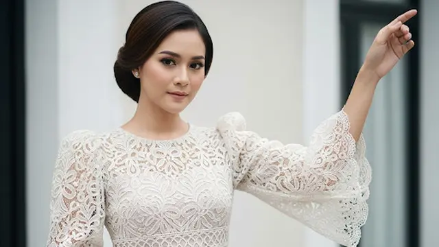 Dress Brokat dengan Detail Puff Sleeve