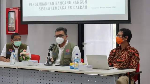 Plt Deputi Bidang Sistem dan Strategi sekaligus Kapusdatinkom BNPB Raditya Jati
