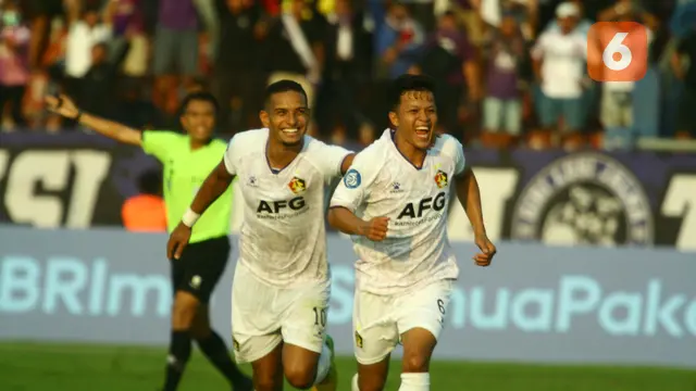 FOTO Persik Vs Arema FC