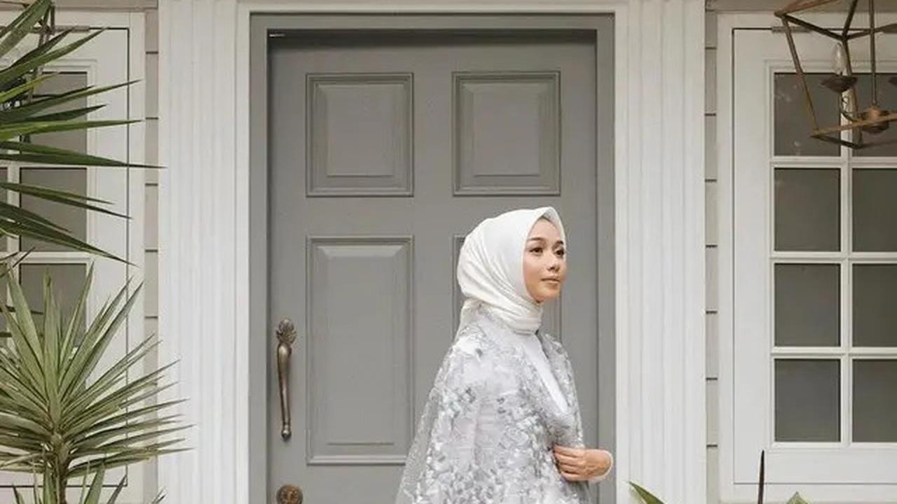5 Model Dress Terbaru, Yuk Intip Padu Padannya untuk Dipakai di Hari Raya