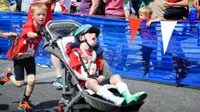 Noah Aldrich telah berkomitmen membawa adiknya, Lucas, yang menderita cacat fisik atau disabilitas untuk melakukan pertandingan triathlon.
