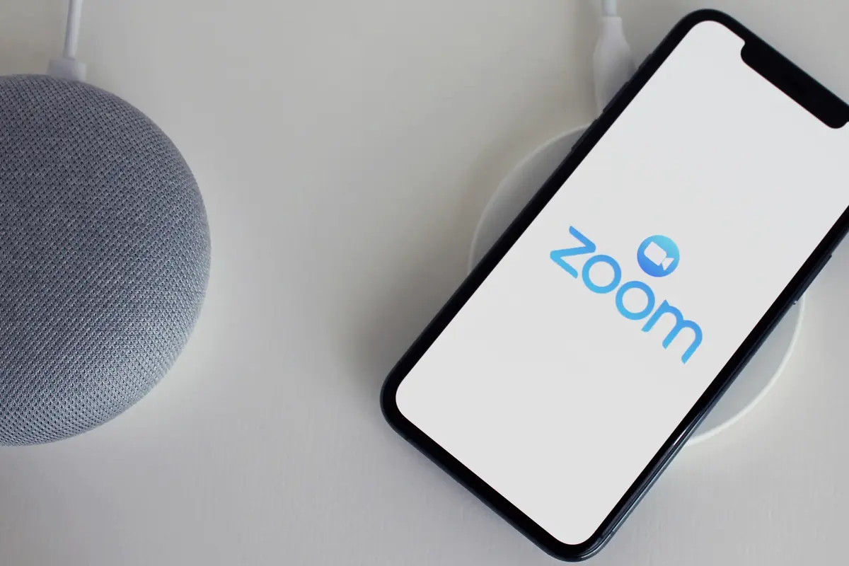 Aplikasi Zoom di Smartphone