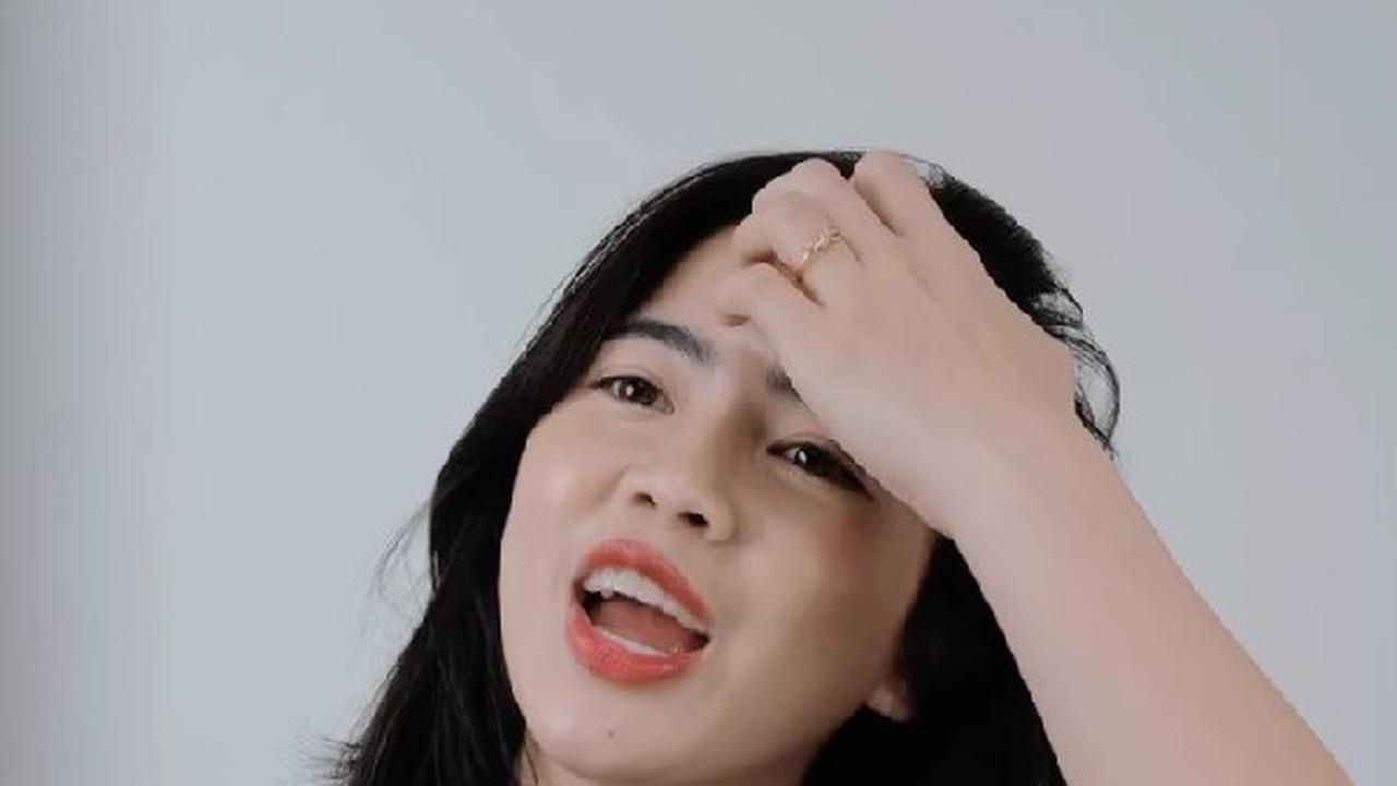 Ikut Tren Foto Gagal, Felicya Angelista Justru Banjir Pujian Netizen yang Sebutnya Tetap Cantik