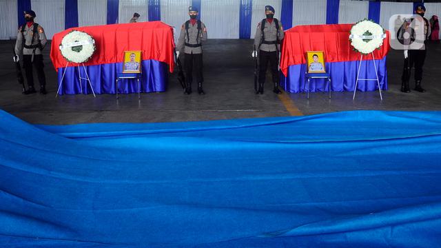 2 Jenazah Korban Helikopter Polri Jatuh Tiba di Markas Polairud Pondok Cabe