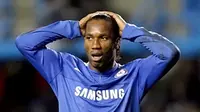 Reaksi dari Didier Drogba ketika Chelsea disingkirkan Inter Milan di Liga Champions pada leg kedua babak 16 besar di Stamford Bridge, London, 16 Maret 2010. AFP PHOTO/IAN KINGTON