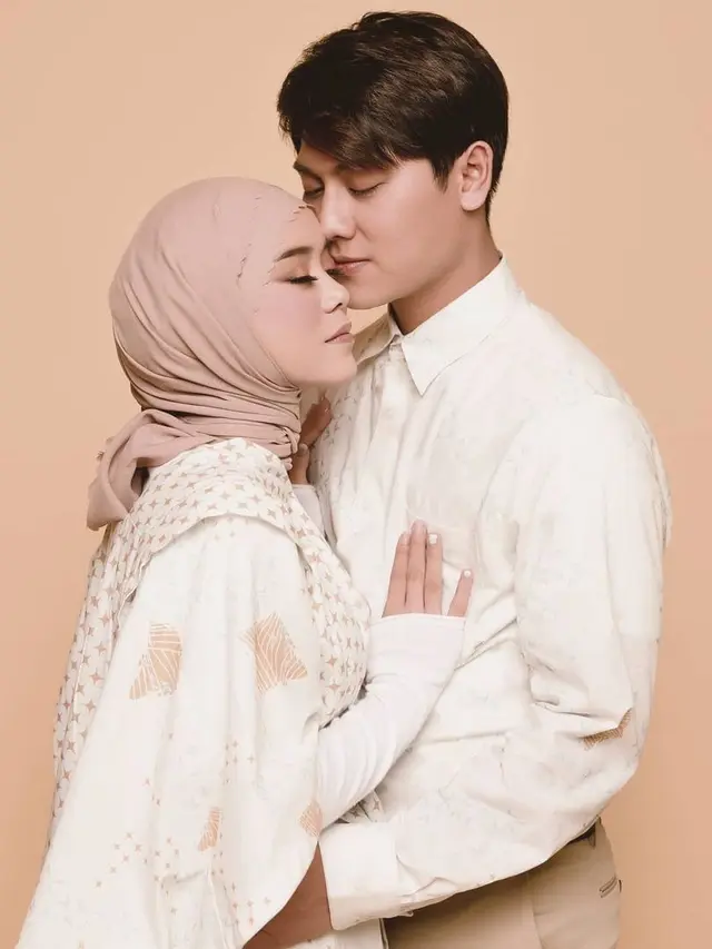 [Fimela] Prewed Lesti Kejora dan Rizky Billar
