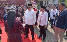 Pasangan Independen Zulkarnain-Lerru Mendaftar ke KPU Kabupaten Tangerang, Diantar Ratusan Anggota Ormas