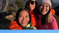 Yura Yunita Ajak Jaga Alam Usai Bagikan Momen Mendaki Gunung Rinjani