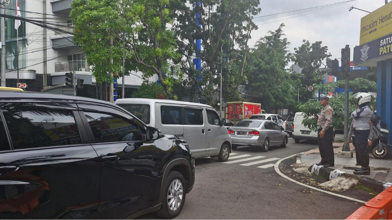 Kirab Budaya HUT Jabar ke-80 Bikin Macet Bandung, Ini Jalur Terdampak
