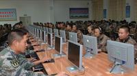 Bukan hanya melindungi investasi negara, para tentara cyber China juga diduga kerap melancarkan serangan ke negara lain.