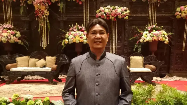 Pernikahan Keponakan Rita Sugiarto