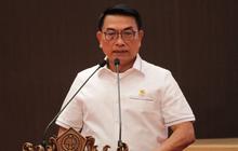 Mantan Panglima TNI Menangis di Depan Artis Cantik, Ternyata Gara-Gara Ditanya Soal ini