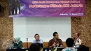 Suasana diskusi hasil survei Emrus Corner di Jakarta, Minggu (13/3/2016). Dari 400 responden perempuan yang diteliti, sebanyak 46,25 persen memilih Ahok dan 42,50 persen memilih Hasnaeni. (Liputan6.com/Faizal Fanani) 
