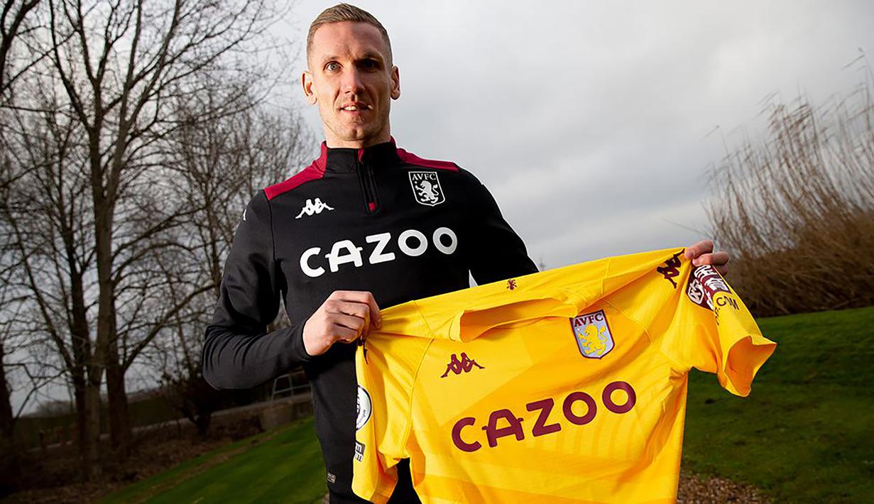Robin Olsen. Kiper milik AS Roma berusia 32 tahun ini dipinjamkan ke Aston Villa pada tengah musim 2021/2022. Sebelumnya ia dipinjamkan ke Sheffield United di awal musim 2021/2022. Bersama Aston Villa, ia sama sekali belum pernah dimainkan akibat dominasi kiper utama Emiliano Martinez. (avfc.co.uk)
