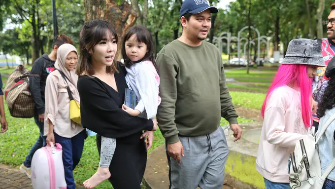 [Fimela] Gisella Anastasia, Gempita Nora Marten, Indra Bekti