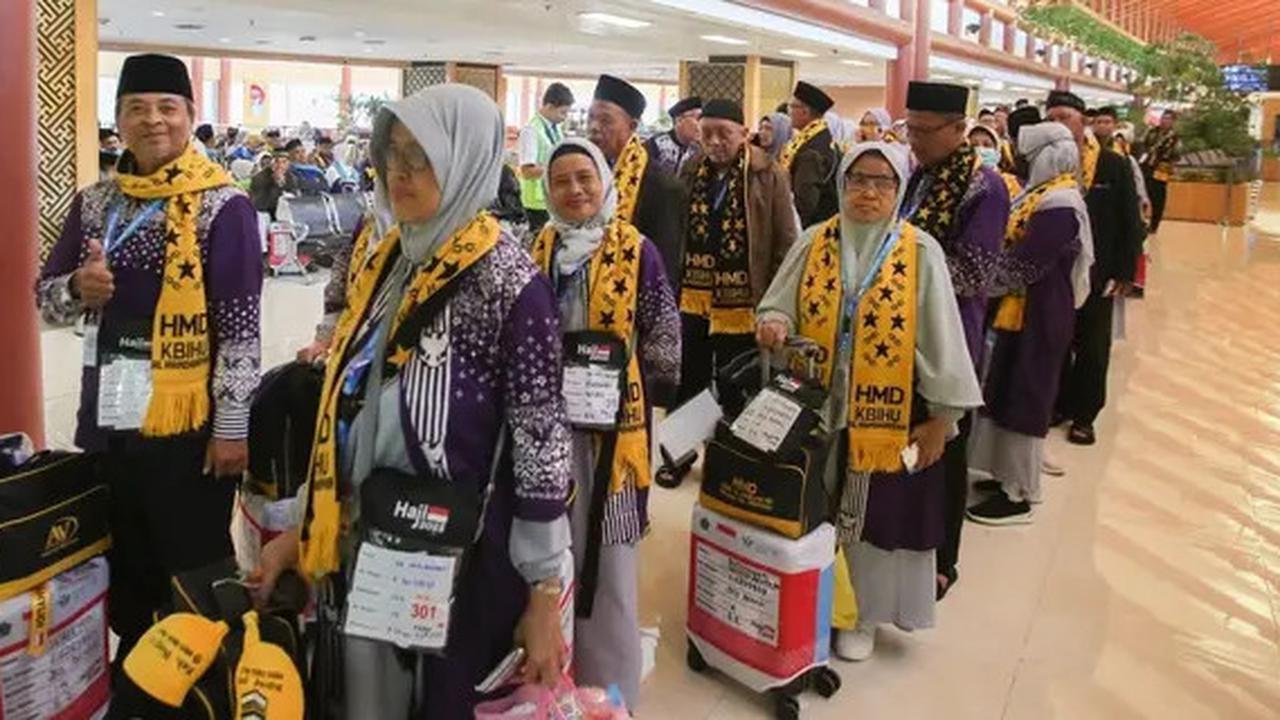 Timwas DPR RI Ungkap Kondisi Jemaah Haji: Satu Tenda Diisi 300 Orang, Padahal Layaknya Cukup 200
