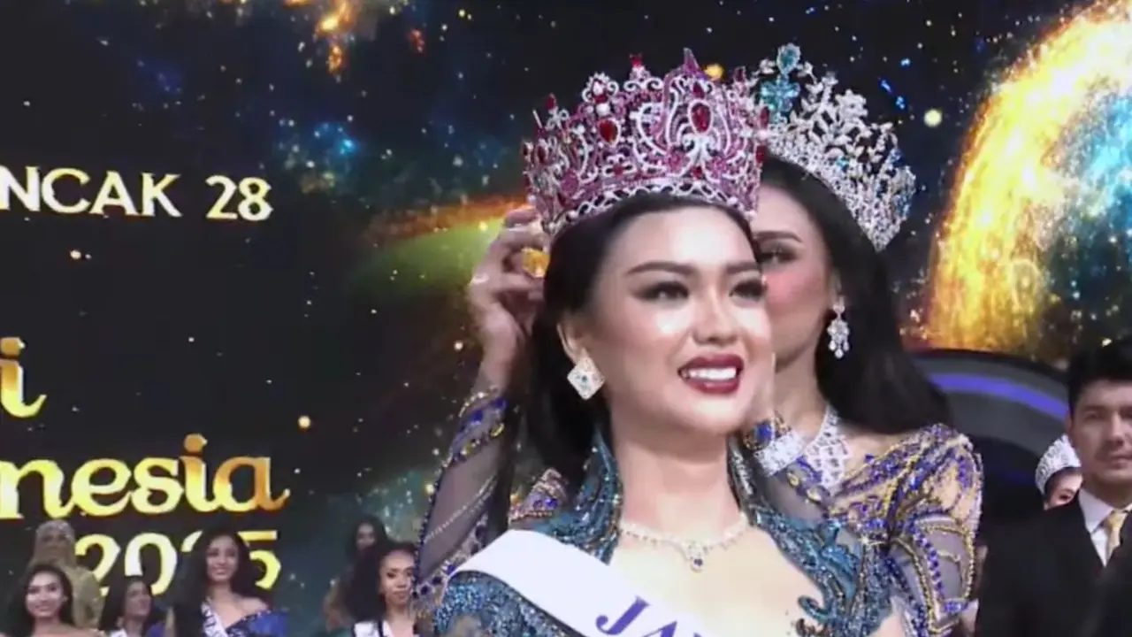 Selamat, Firsta Yufi Amarta Putri Asal Jawa Timur Terpilih Sebagai Puteri Indonesia 2025. (Dok: YouTube Puteri Indonesia)