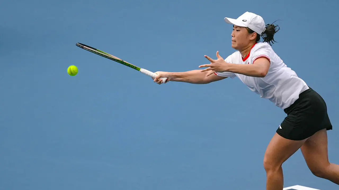 Foto: Kalah di Semifinal, Aldila Sutjiadi / Janice Tjen Pastikan Medali Perunggu Tenis Ganda Putri di Asian Games 2022