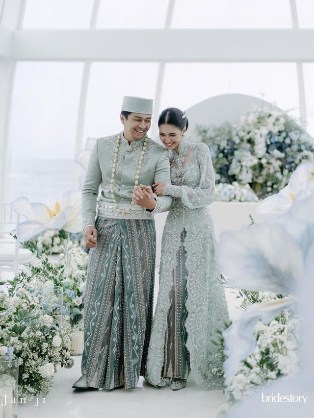 Mikha Tambayong dan Deva Manra