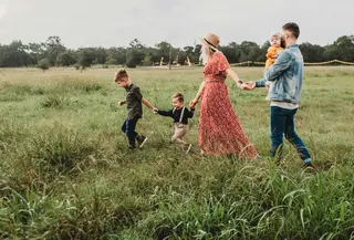 Potret keluarga (dok. Unsplash.com/Jessica Rockowitz)