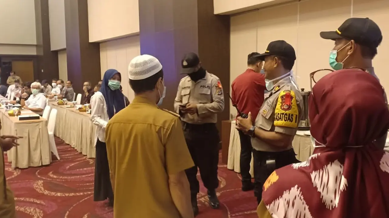 Seminar Dibubarkan Polisi