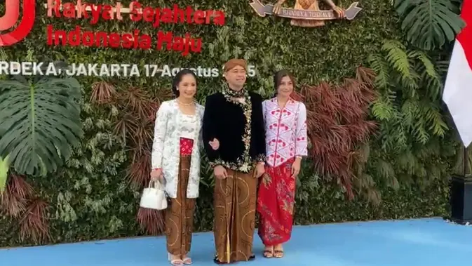 Kenang Pernikahan, Raffi Ahmad dan Nagita Slavina Pakai Baju Jawa di Istana Merdeka