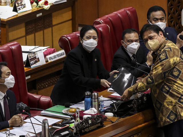 Dpr Akui Pesangon Di Uu Cipta Kerja Turun Untuk Tarik Investor Bisnis Liputan6 Com
