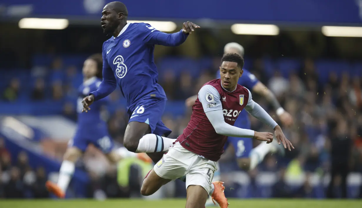 <p>Dengan demikian, tim London Barat itu melorot ke urutan 11 klasemen tertinggal 11 poin dari Tottenham Hotspur di empat besar. (AP Photo/David Cliff)</p>