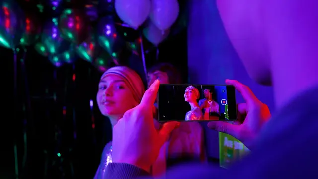 Ilustrasi Oppo Reno6 Series 5G (Dok. Oppo Indonesia)
