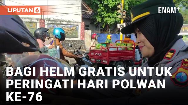 Peringati Hari Polwan ke-76, Polwan di Bangkalan Bagikan Helm Gratis untuk Anak-anak