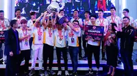 Tim Esports Universitas Bina Nusantara keluar sebagai Juara Umum  IEL University Series 2019 pada Laga Mobile Legends. (Doc: Mix 360 Esports)