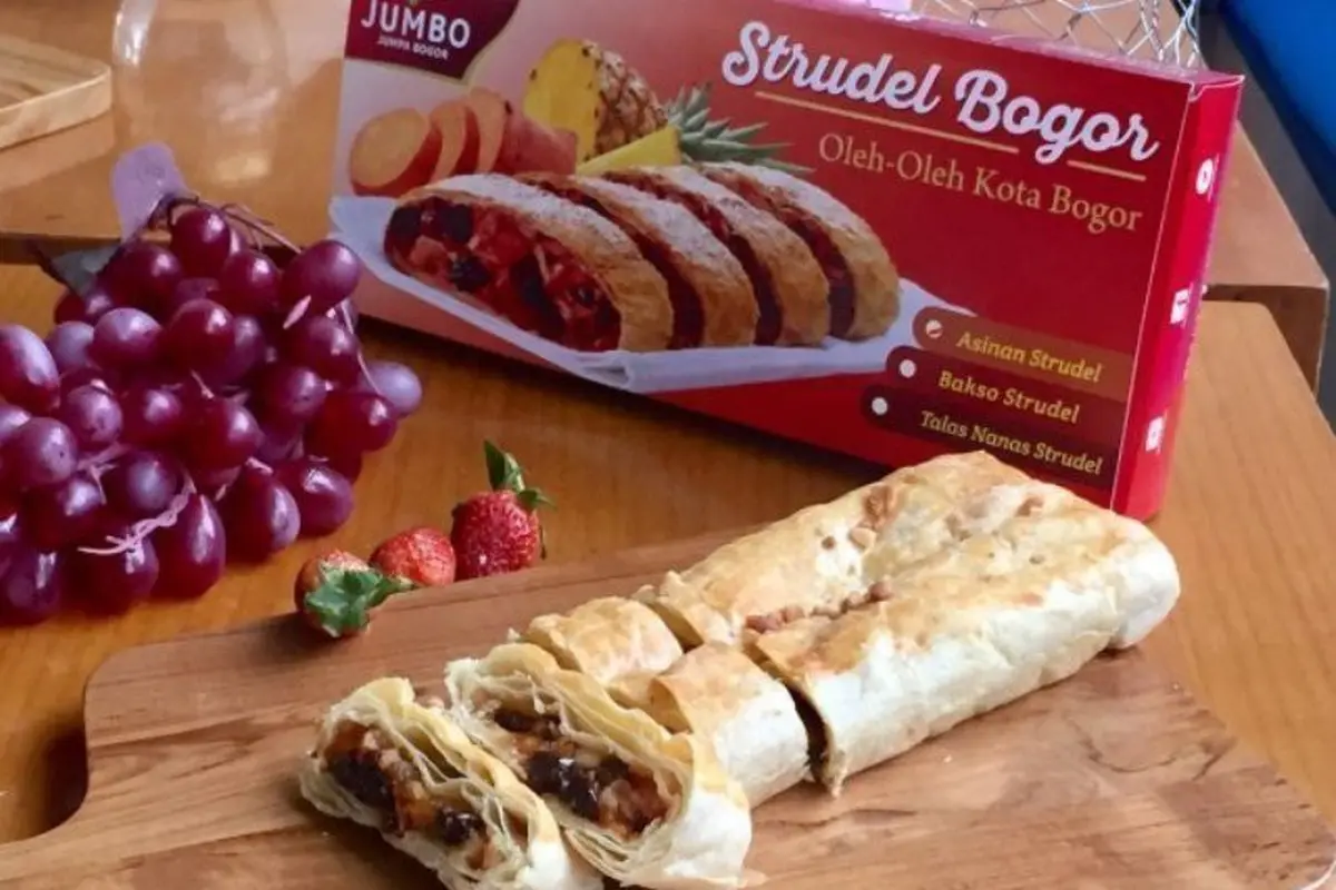 [Bintang] Strudel Bogor
