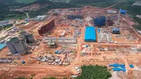 BUMN Holding Industri Pertambangan MIND ID atau Mining Industry Indonesia menargetkan pembangunan Smelter Grade Alumina Refinery (SGAR) Mempawah di Kalimantan Barat bisa mulai beroperasi pada akhir 2024 mendatang. (Dok. MIND ID)