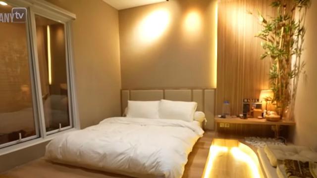 Kamar Dikta eks Yovie & Nuno yang minimalis