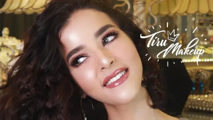 Tiru Makeup: Terlihat Berbeda, Tasya Farasya Lebih Cute dengan Fake Freckles