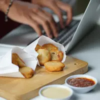 Chicken Nugget dari Go Spot dengan 6 cocolan saus bisa jadi pilihan snack saat WFH