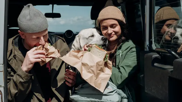 tanda anxious attachment style