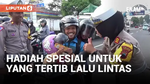 VIDEO: Unik! Pengendara yang Tertib Lalu Lintas Bakal Dapat Hadiah Spesial