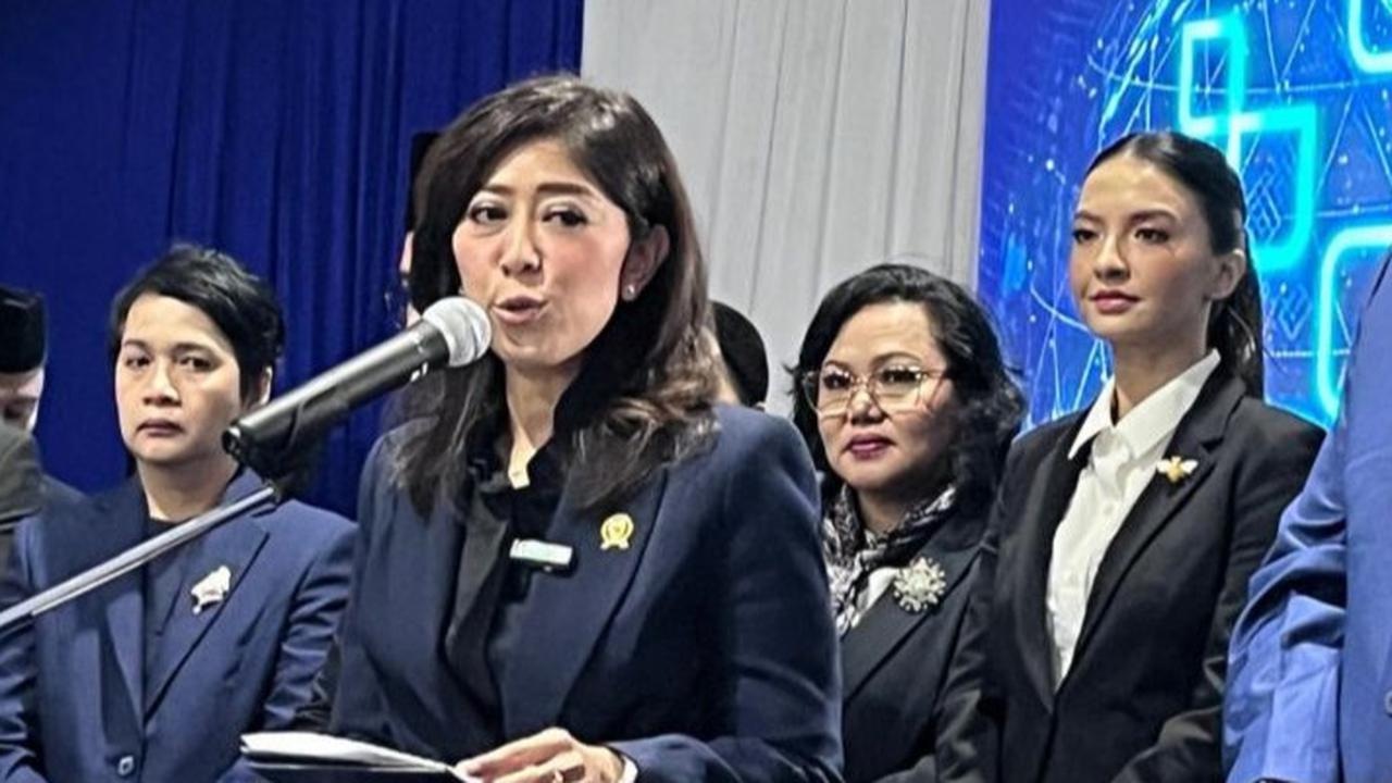 Meutya Hafid Temui Prabowo ke Istana Lapor Pelantikan Raline Shah dan Pebajat Komdigi