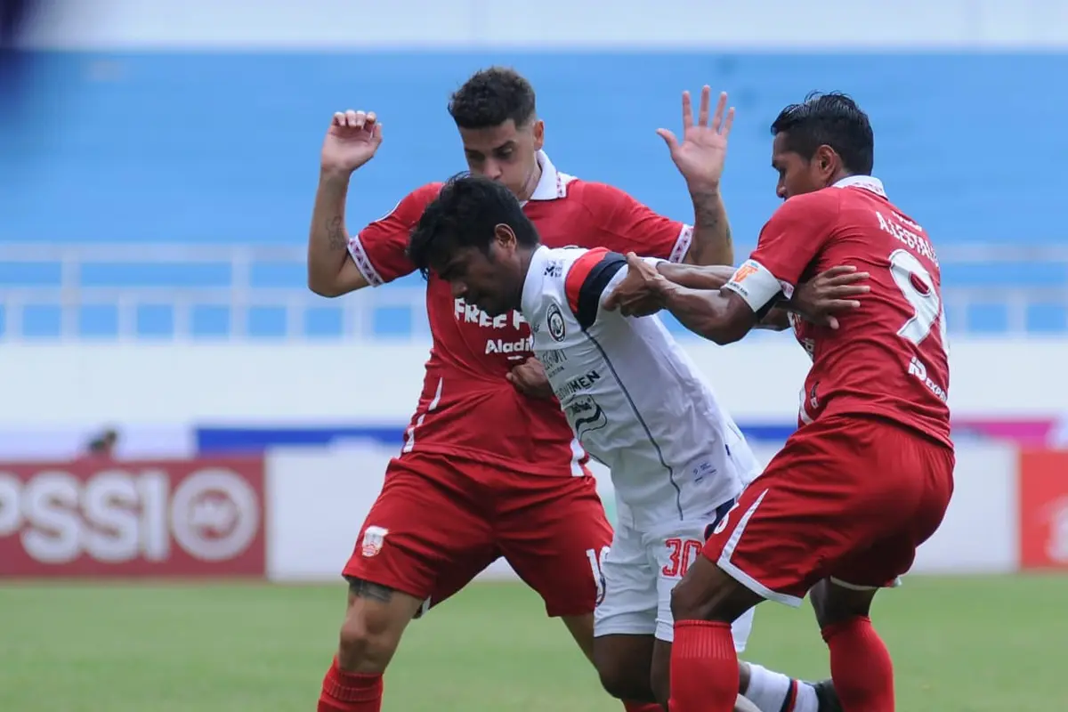 Arema FC Vs Persis Solo