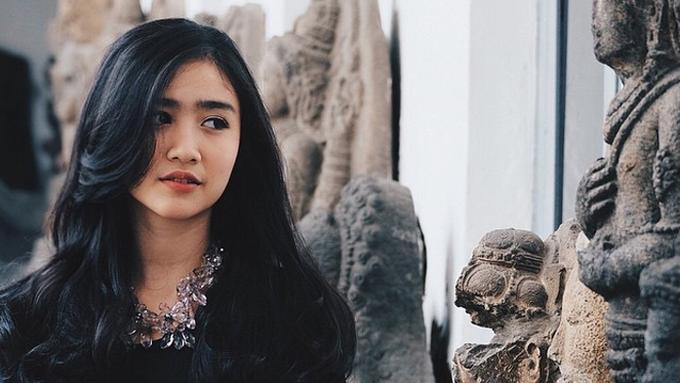  Rumah  Febby  Rastanty  Jasa Renovasi Kontraktor Rumah  