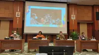 Menteri Keuangan Sri Mulyani Indrawati menyampaikan akan ada kesenjangan yang makin lebar di masyarakat dalam konferensi pers di Kementerian Keuangan, Jumat (26/8/2022).