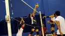 Jelang perhelatan Pertamina Proliga 2015, tim putri Jakarta Electric PLN berlatih di Aula P3B PLN Cinere, Depok, Kamis (28/1/2015). Tampak, beberapa anggota tim berlatih melakukan smesh. (Liputan6.com/Helmi Fithriansyah)