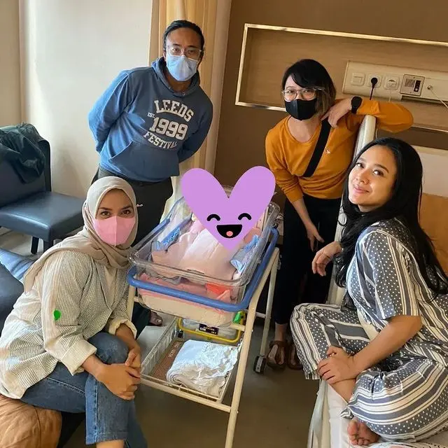 [Fimela] Leony dan Dea Ananda