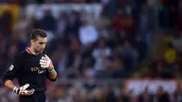 Kiper Roma Kejar Rekor