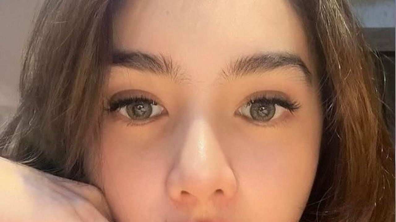 Angel juga mengalami sensasi kebas di bagian pipi, namun dia sangat senang melihat hasil yang sesuai dengan harapannya.<br>