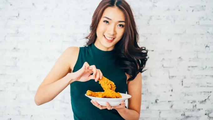 Kriteria Fried Chicken Ideal: Renyah Kriuknya Sempurna, Belinya di Mana?