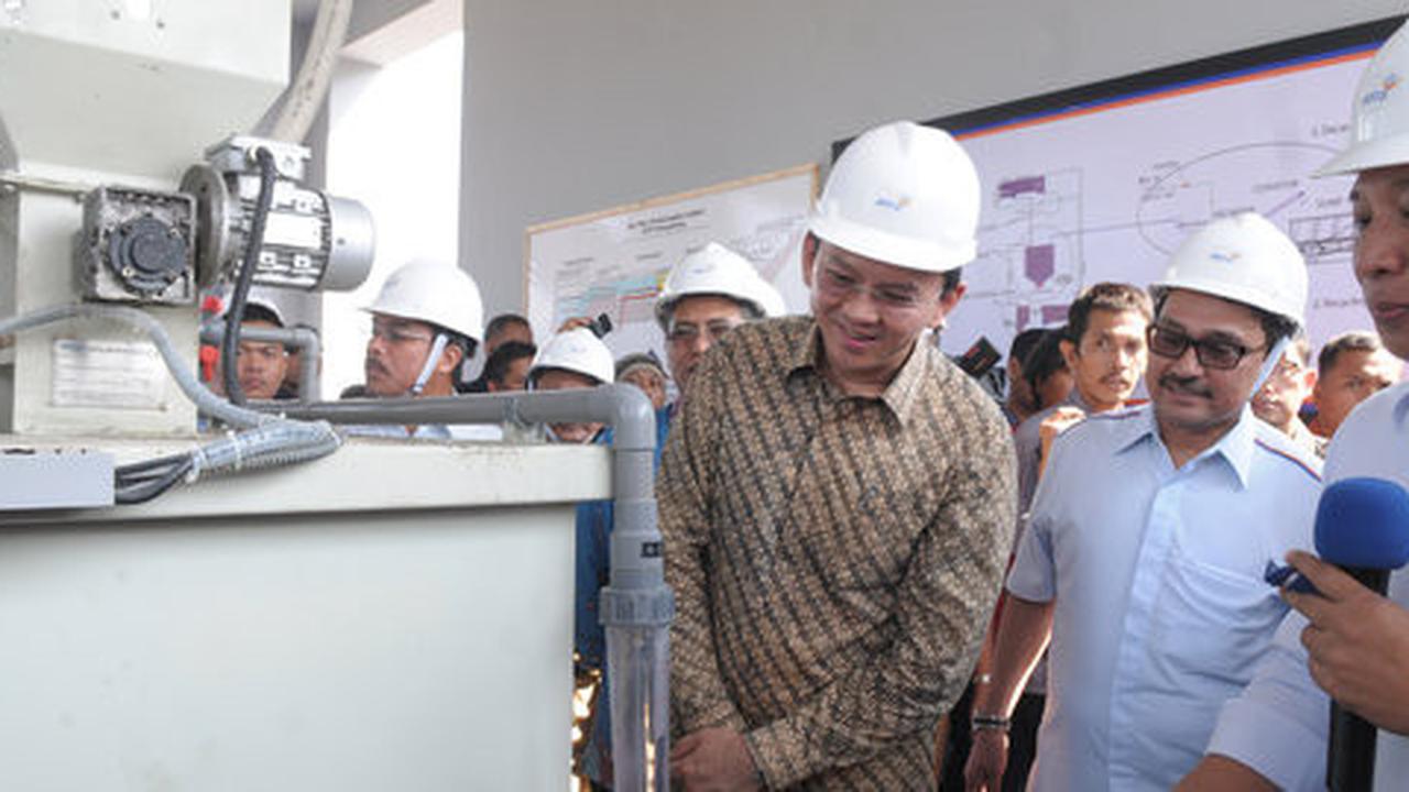 Ahok malu bandingkan toilet Kopassus dan kantornya yang jorok & bau